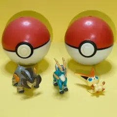 ポケモン　けしポケ　ビクティニ　コバルオン　テラキオン　モンスターボール2個