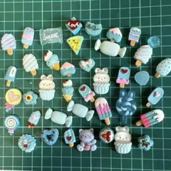 デコパーツ　No.142 ブルー系　 アソート　約40個