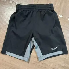 Nike ハーフパンツ 黒/グレー