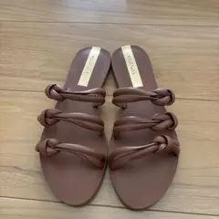 KAANAS ブラウン 編み込みフラットサンダル