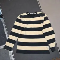 agnès b. 長袖ボートネックTシャツ 黒とベージュストライプ