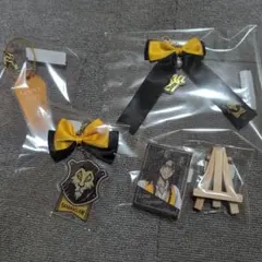 ツイステ レオナ キーホルダー