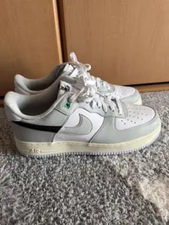 Nike Air Force 1 ホワイト グレー