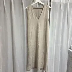 ベージュカットソーワンピース