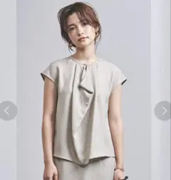 UNITED ARROWS　フロントフリル ブラウス　¥15,400