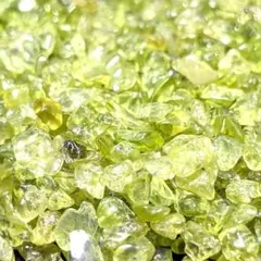 浄化に最適◎ペリドットさざれ100g★天然石★お守り★パワーストーン