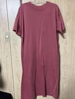 UNIQLO コクーンワンピース　レッド