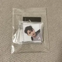 seventeen ジュン　facethesun アクリルチャーム