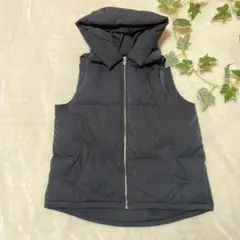 ☆AZUL BY MOUSSY フード付きダウンベスト ブラック