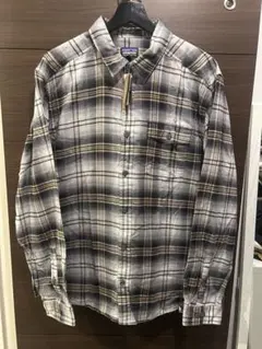 新品タグ付きパタゴニアネルシャツFA18 パタゴニアフィヨルドネルシャツ