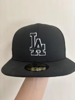 59FIFTYロサンゼルス・ドジャース ブラック・ブラック ホワイトアウトライン