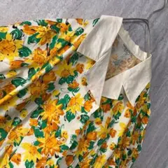 ヴィンテージ ブラウス 半袖 花柄 総柄 古着 オフホワイト レッド 日本 