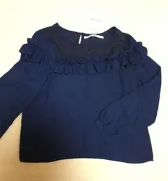 【新品タグ付き】レイカズン❣️フリルレーストップス✨ネイビー