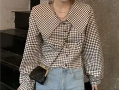 チェック柄長袖クロップドシャツ