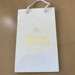 Vivienne Westwood ショップ袋 ホワイト ゴールドロゴのサムネイル