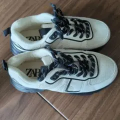 ZARA ザラ スニーカー 21cmのサムネイル