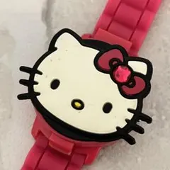 【稼動品】HELLO KITTY サンリオ　デジタル フェイス 腕時計のサムネイル