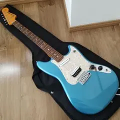 Fender Made in Japan Limited Cyclone LPBのサムネイル