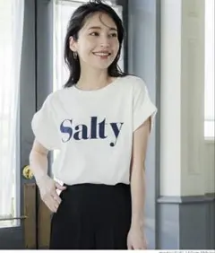 コカ　フレンチスリーブ　Salty ロゴ プリント Tシャツ ホワイトのサムネイル