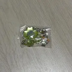 サンリオ シークレットクローバーストラップ マシュマロみたいなふわふわにゃんこ