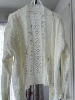 カーディガン　ホワイト　パール