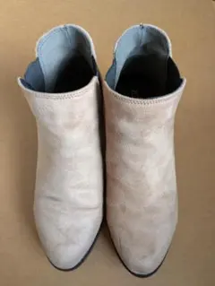 Item thumbnail for item 242a4ae9-5d19-422c-97a0-57cffd81a135