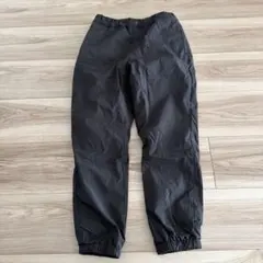 ユニクロ　キッズ　ウォームイージーパンツ　130㎝　ブラック