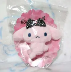 サンリオ シナモン シナモロール 20周年 アニバーサリー ブローチ　リボン