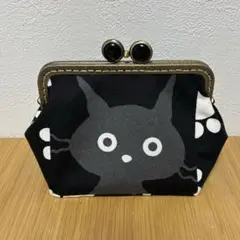 ぷっくりがま口ポーチ角型