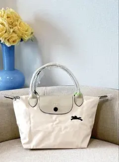新品タグ付 ロンシャン ル プリアージュ S ホワイト トートバッグ 黒 馬刺繍