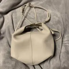 美品SALE ◻︎パリ公式サイト◻︎ ポレーヌ　beri ショルダーバッグ　トープ 美品SALE ◻︎パリ公式サイト◻︎ ポレーヌ beri ショルダーバッグ