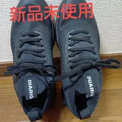 DUARIG ブラック スニーカー