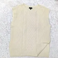 グリーンレーベル　ケーブルニットベスト　Lサイズ
