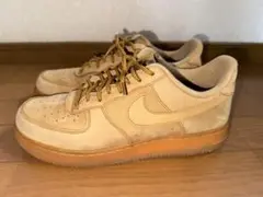 Nike Air Force 1 ベージュ スニーカー