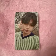 【公式】 TXT ヨンジュン　トレカ　ラキドロ　연준　YEONJUN ミニフォト 公式】 TXT ヨンジュン トレカ ラキドロ 연준 YEONJUN ミニフォト
