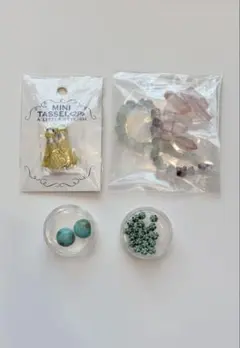 ハンドメイド資材 まとめ売り（天然石風パーツ・タッセル）