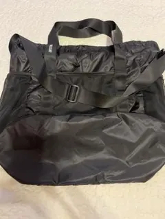 ISSEY MIYAKE 大容量ボストンバッグ 黒 ナイロン - メルカリ