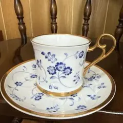 希少 Sango MAGREMA 紫苑 コーヒーカップ&ソーサー 2客セット - メルカリ