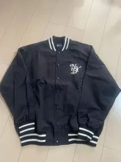 New York Burst スタジャン ブルゾン ブラック 刺繍ロゴ NYB
