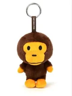 最安！BABY MILO ALL FRIENDS HOODIE KEYCHAIN - メルカリ