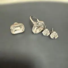 クリスタルピアスとリングセット