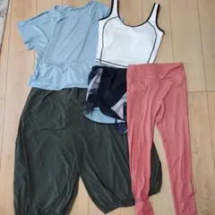 水色Tシャツとピンクレギンスのセット リーボック Reebok