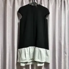 ADORE ノースリーブ トップス ティアード フリル ブラック 38 ADORE ノースリーブ トップス ティアード フリル ブラック 38 - メルカリ