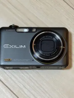 CASIO EXILIM EX-FC100 デジタルカメラ 本体
