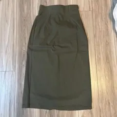 GU カーキ　タイトスカート M スリット入り
