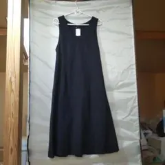 UNIQLO／ブラッシュドジャージーフレアジャンパースカート／ネイビー／M