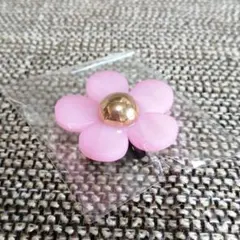 Item thumbnail for item 7fef90cf-2d42-4f73-9ede-dd9b83f8c1b3