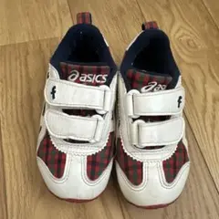 アシックスfamiliarコラボ