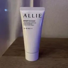 ALLIE アリィー クロノビューティ トーンアップUV 01 日焼け止めジェルのサムネイル