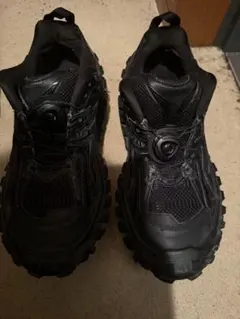 BALENCIAGA Defender Bounce26.5ブラックのサムネイル